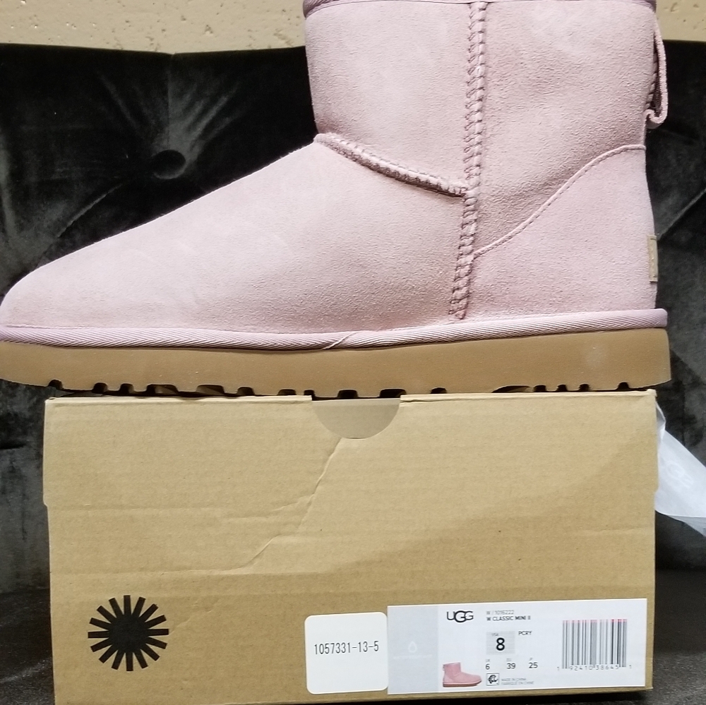 Authentic light pink size 8 UGGS